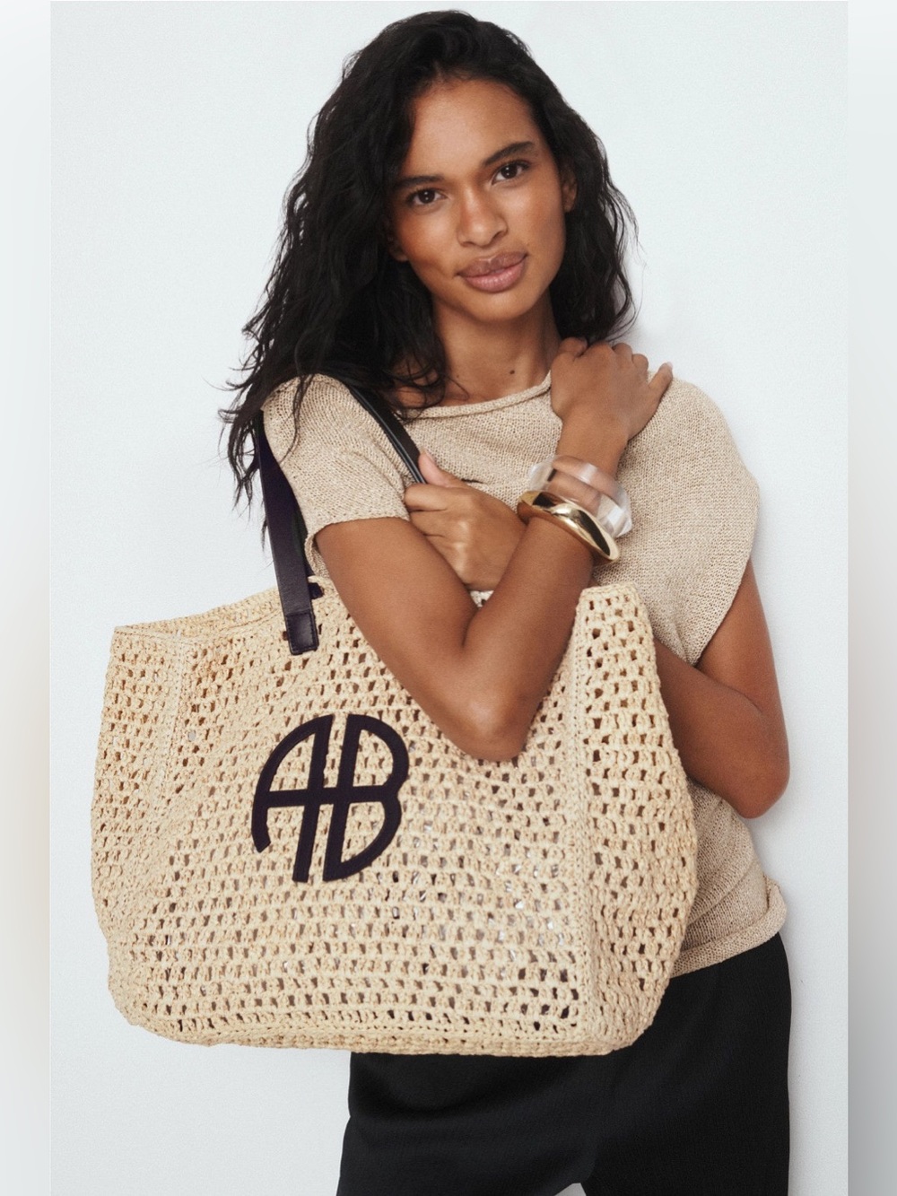 Anine Bing Raffia Large Rio Tote
Woven Straw Tote Bag with Black